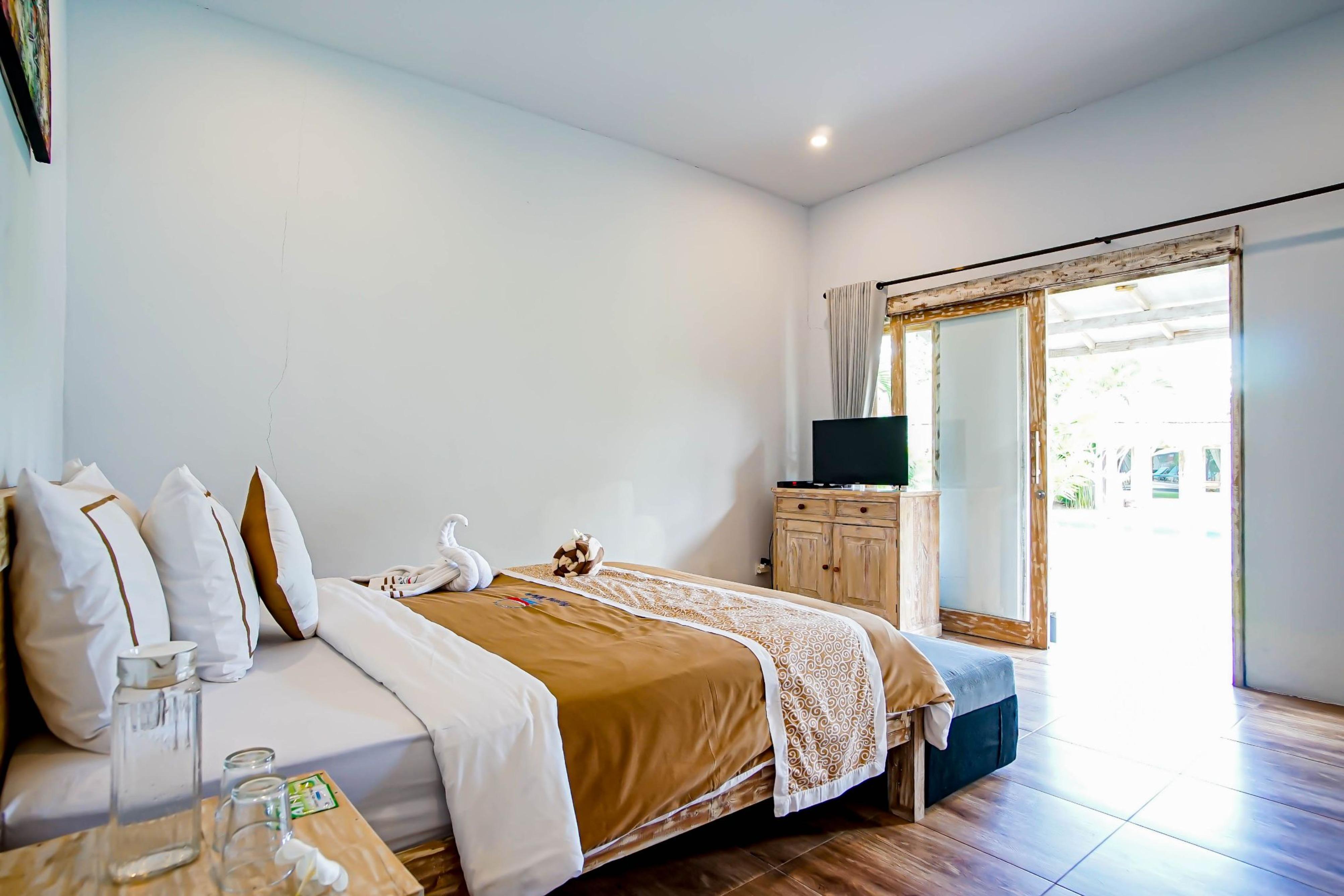 Agung Wiwin Homestay & Restaurant Mengwi Экстерьер фото