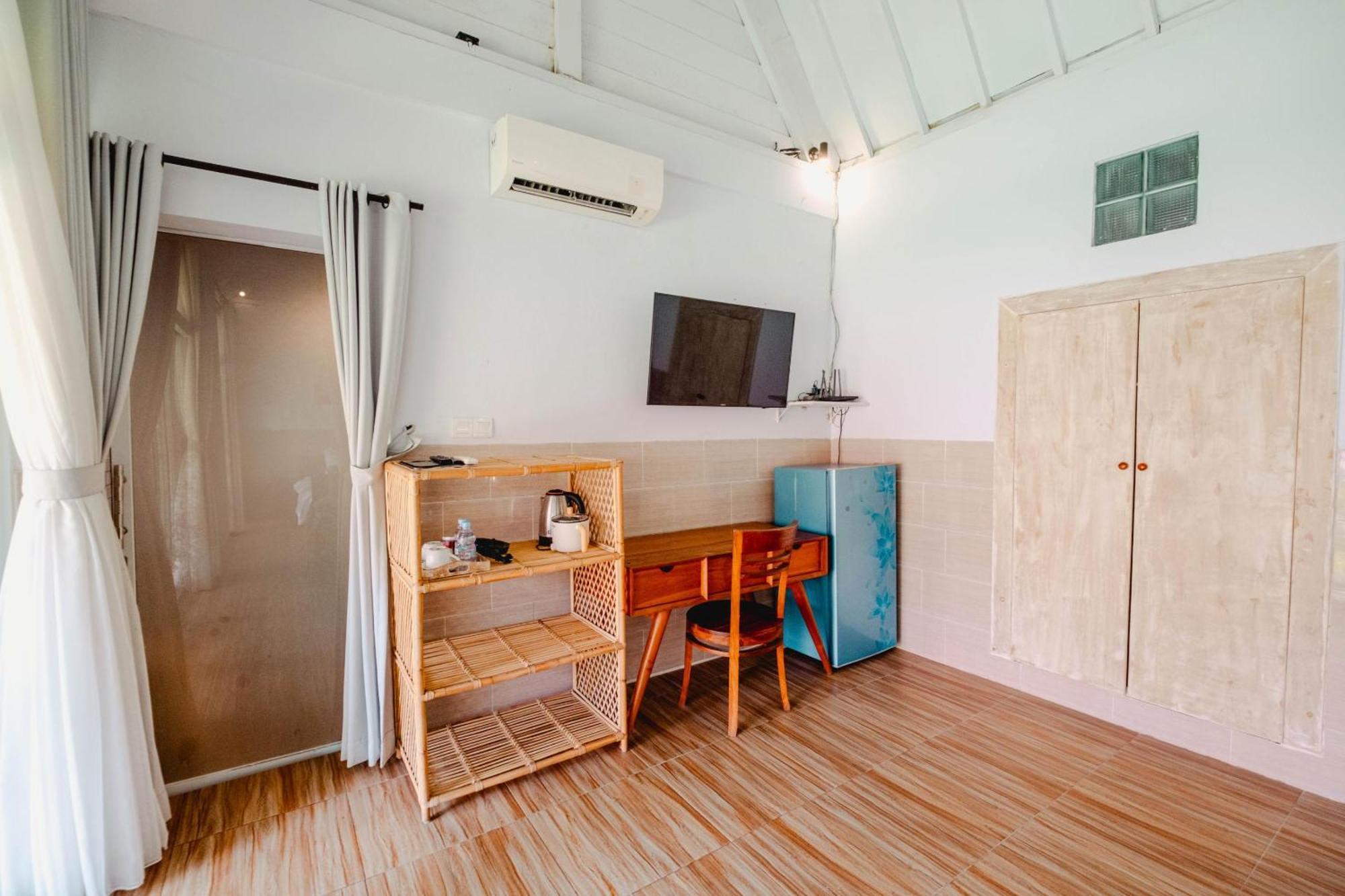 Agung Wiwin Homestay & Restaurant Mengwi Экстерьер фото