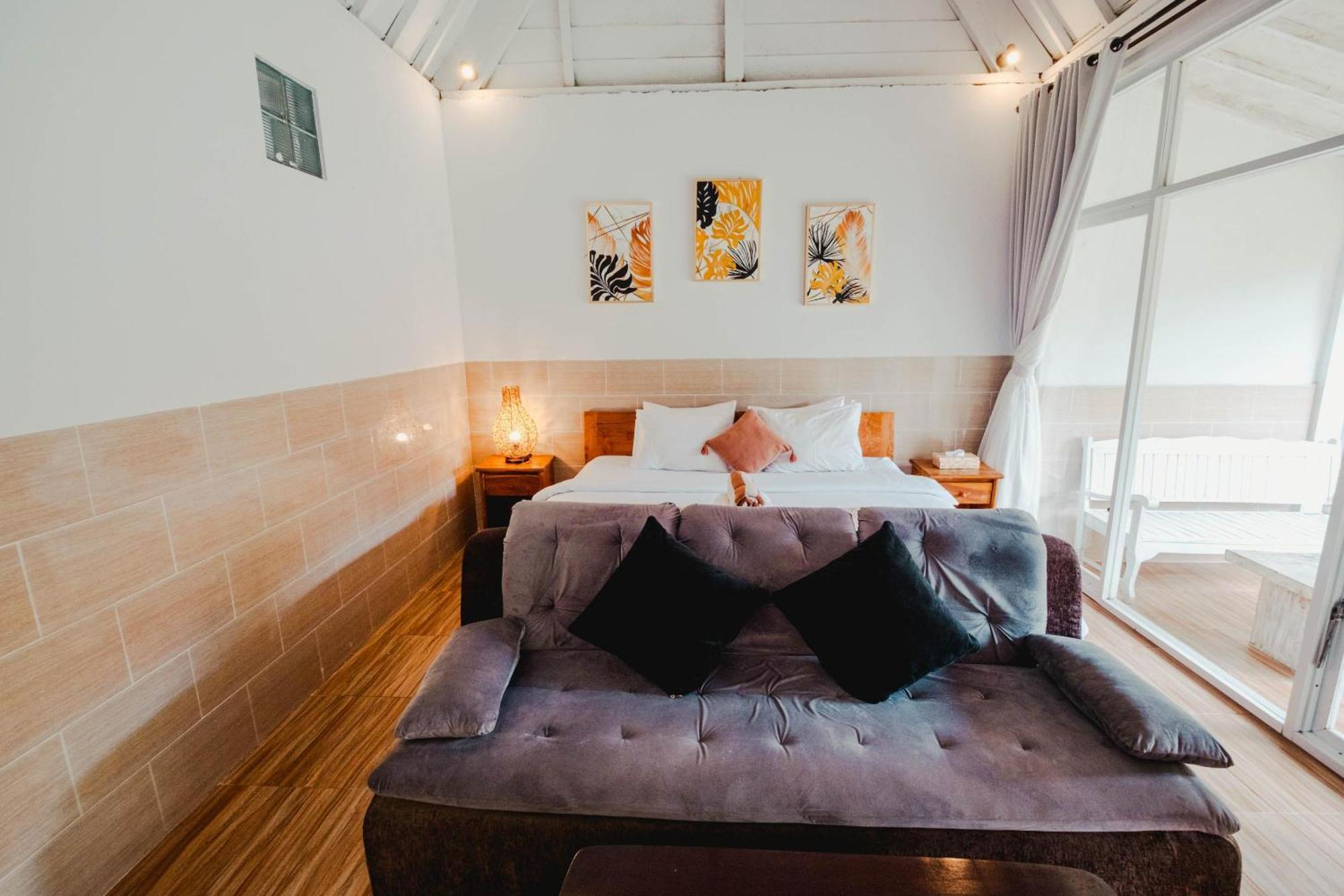 Agung Wiwin Homestay & Restaurant Mengwi Экстерьер фото